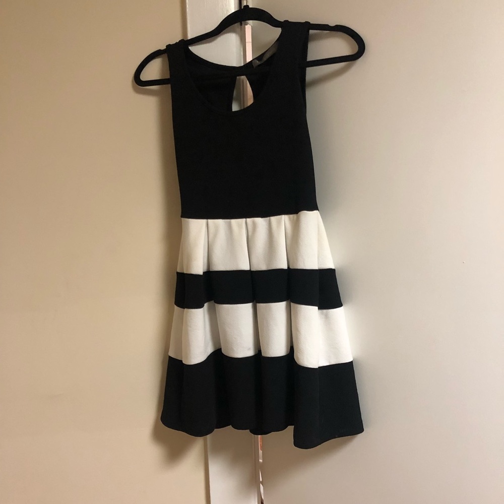 Finn & Clover Dress